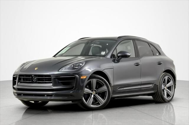 2023 PORSCHE Macan