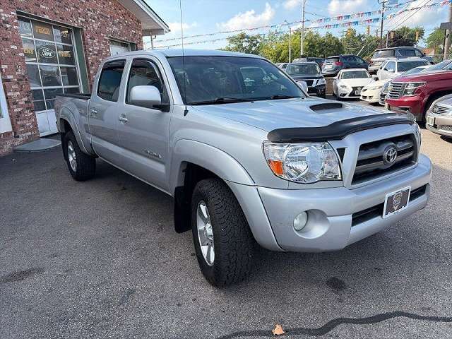 2010 TOYOTA Tacoma