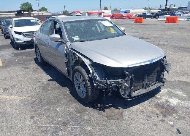 2013 HYUNDAI Genesis