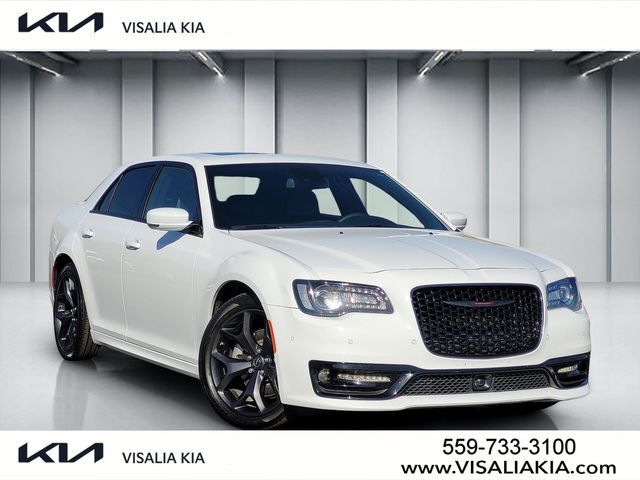 2023 CHRYSLER 300