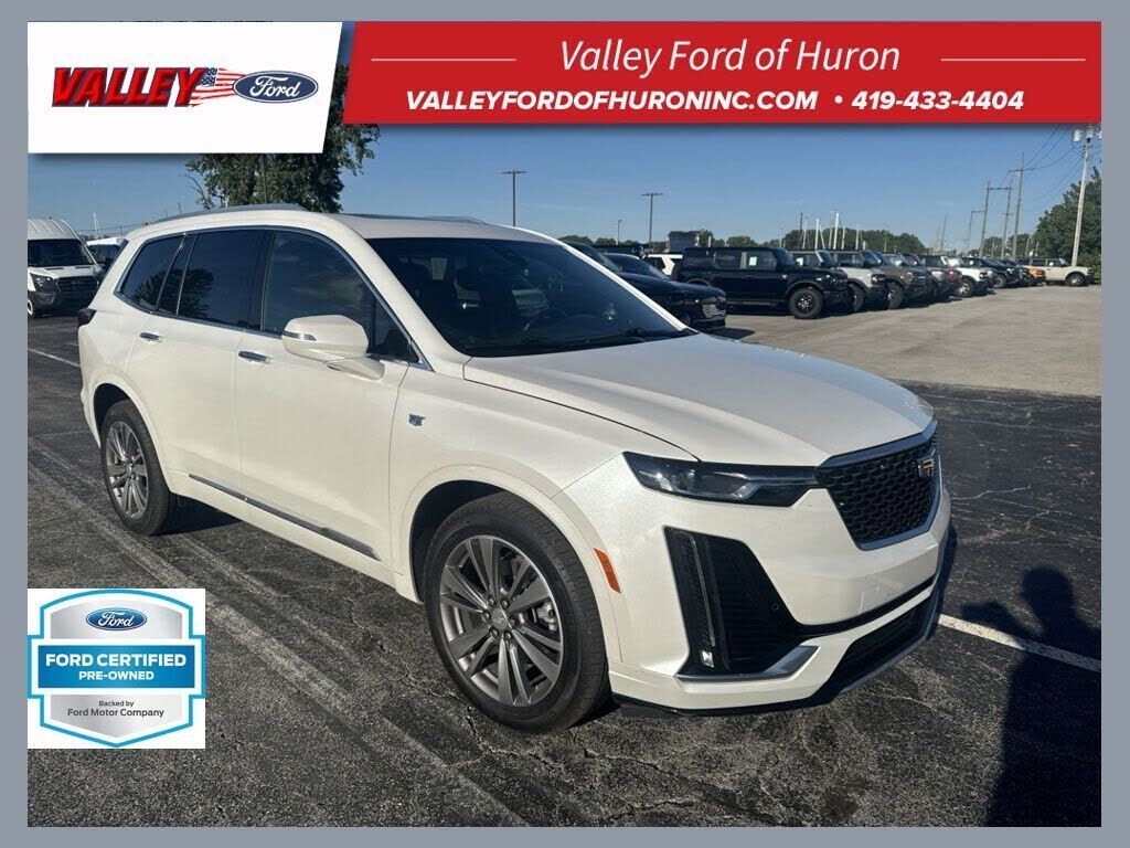 2021 CADILLAC XT6