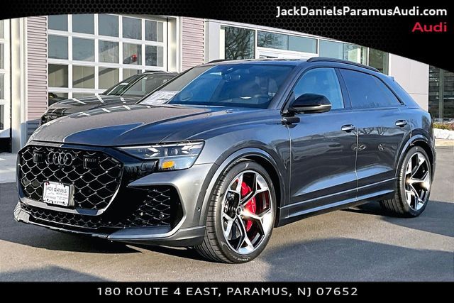 2026 AUDI RS Q8
