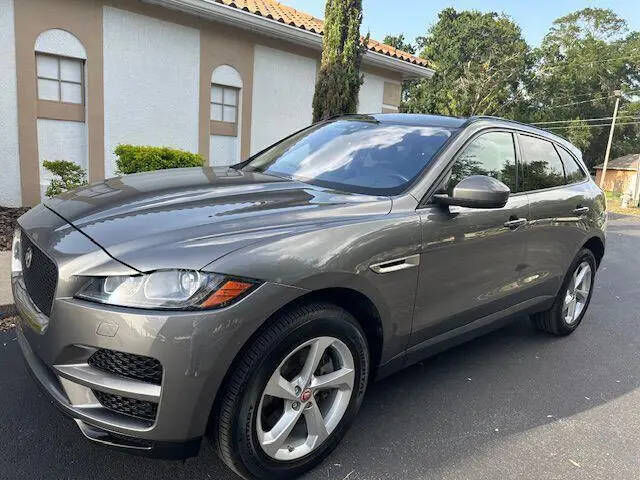 2017 JAGUAR F-Pace