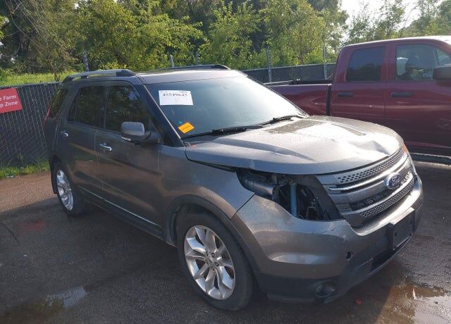 2014 FORD Explorer