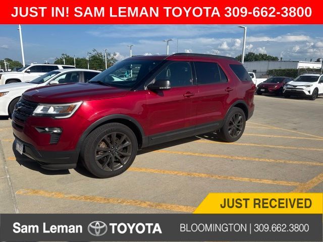 2018 FORD Explorer