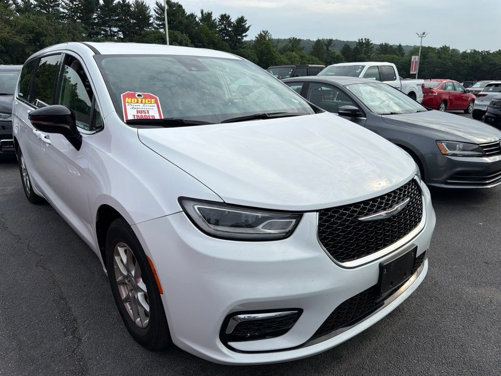 2024 CHRYSLER Pacifica
