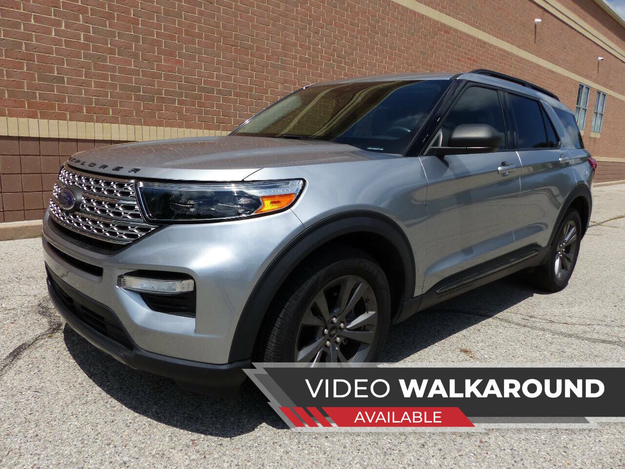 2021 FORD Explorer