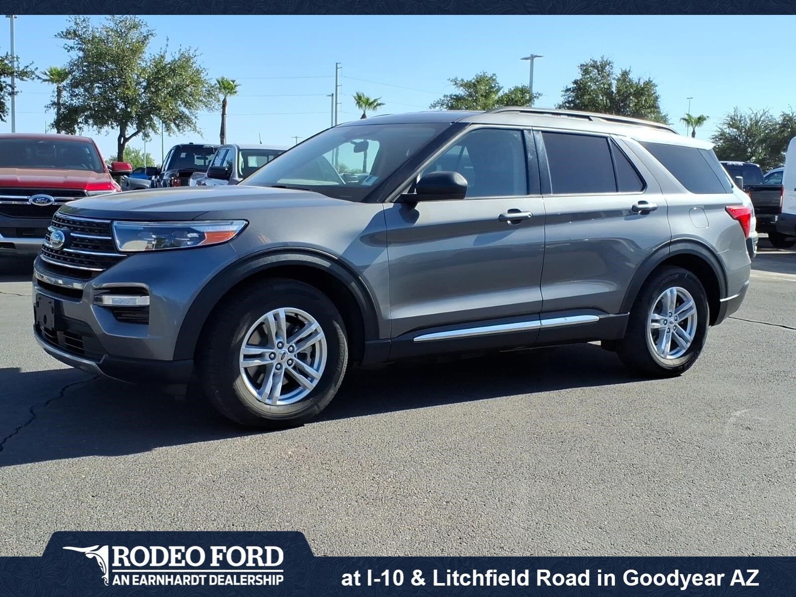 2023 FORD Explorer