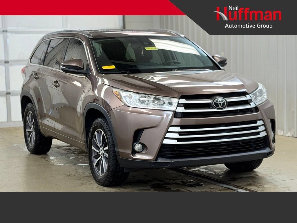 2018 TOYOTA Highlander