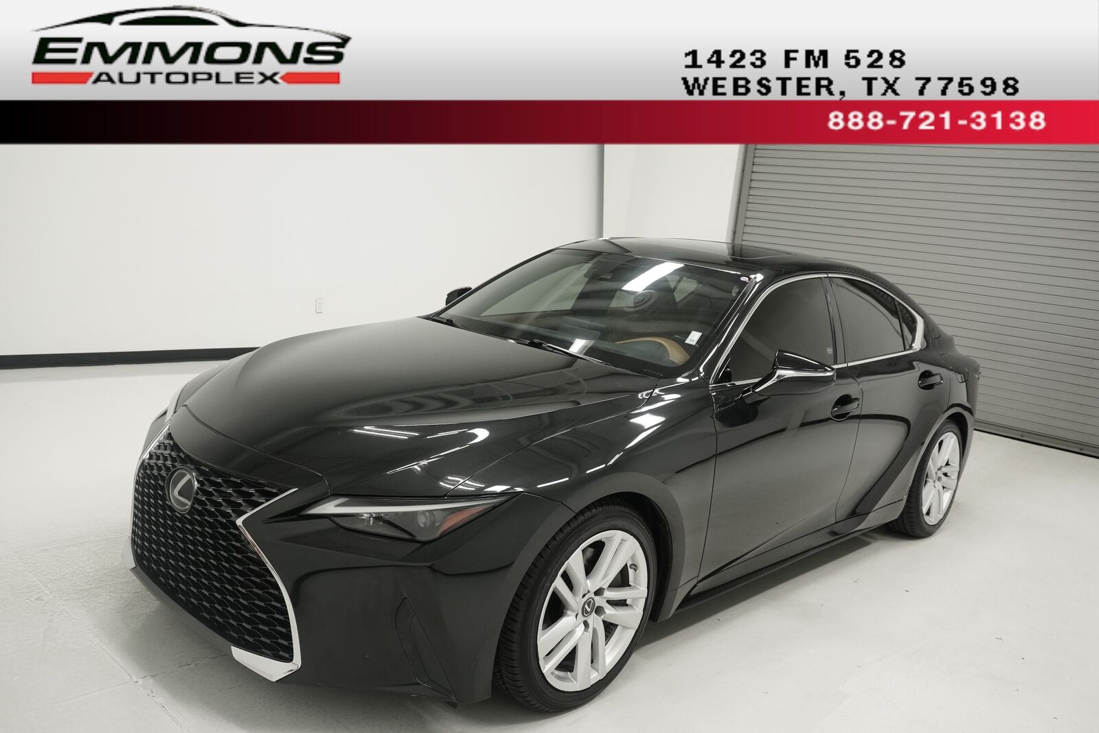 2021 LEXUS IS