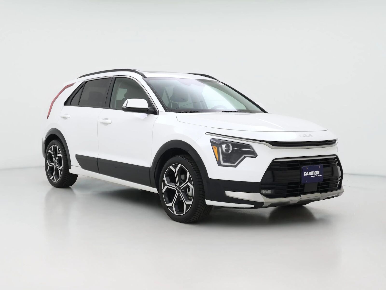 2023 KIA Niro