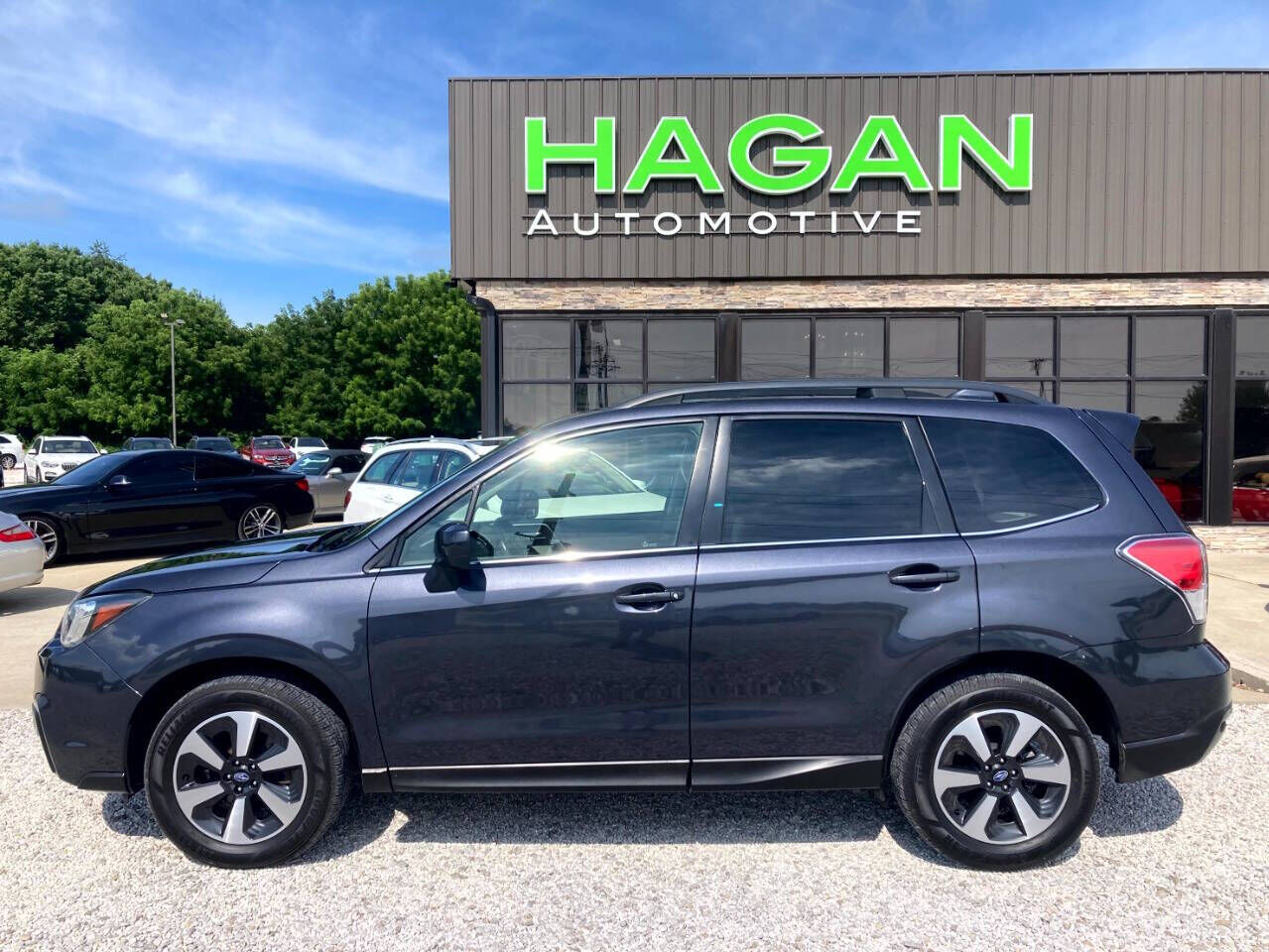 2017 SUBARU Forester