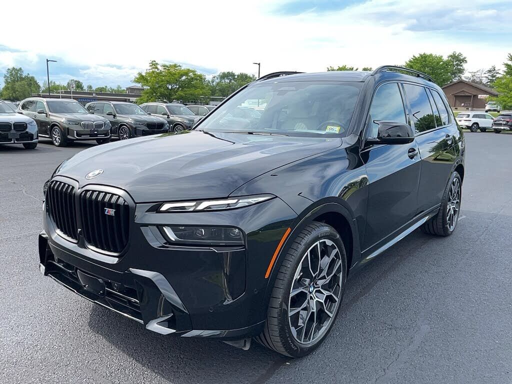 2025 BMW X7