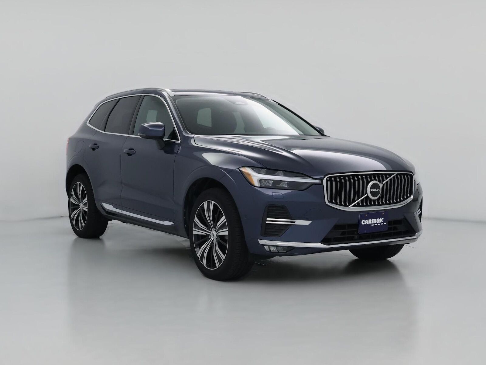 2023 VOLVO XC60