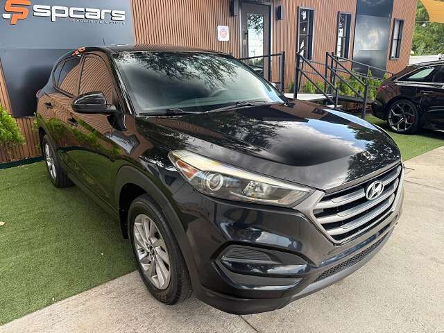 2016 HYUNDAI Tucson