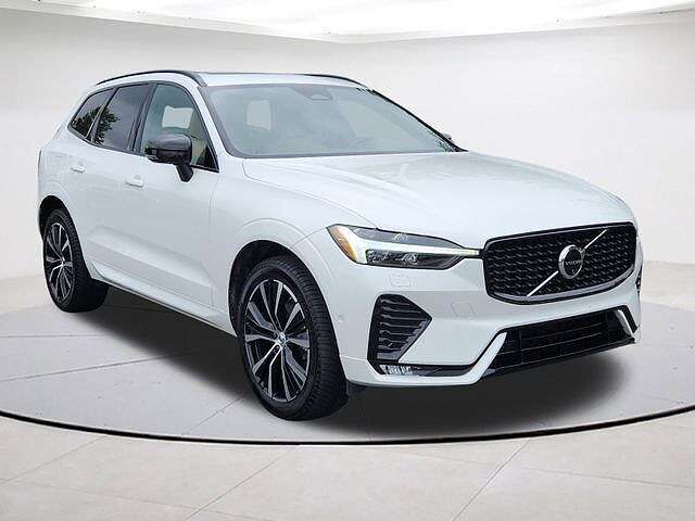 2024 VOLVO XC60