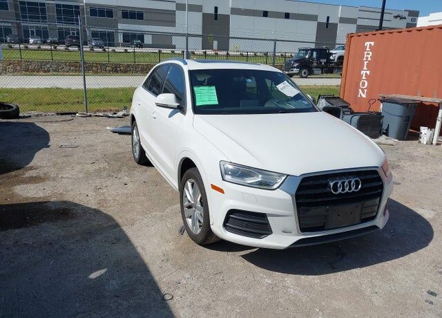 2016 AUDI Q3