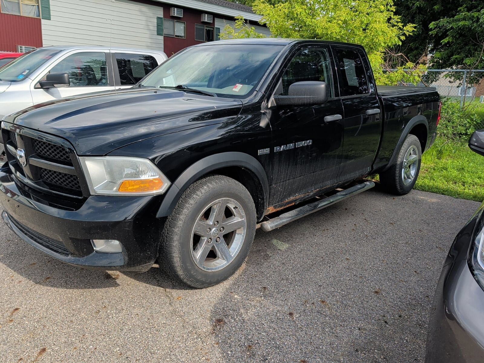 2012 DODGE Ram