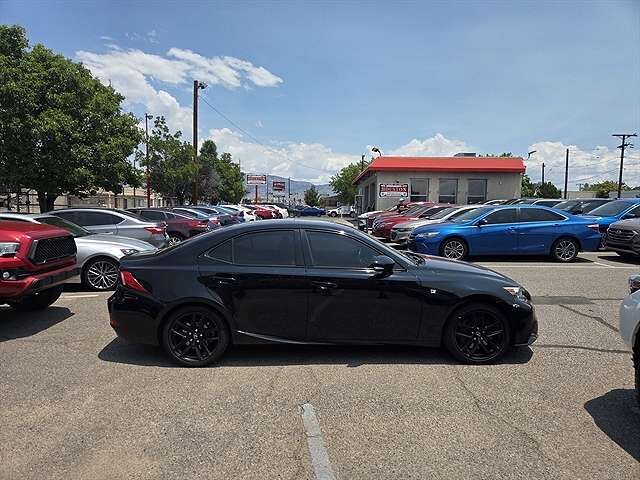 2016 LEXUS IS