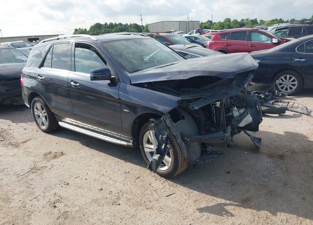 2012 MERCEDES-BENZ ML-Class