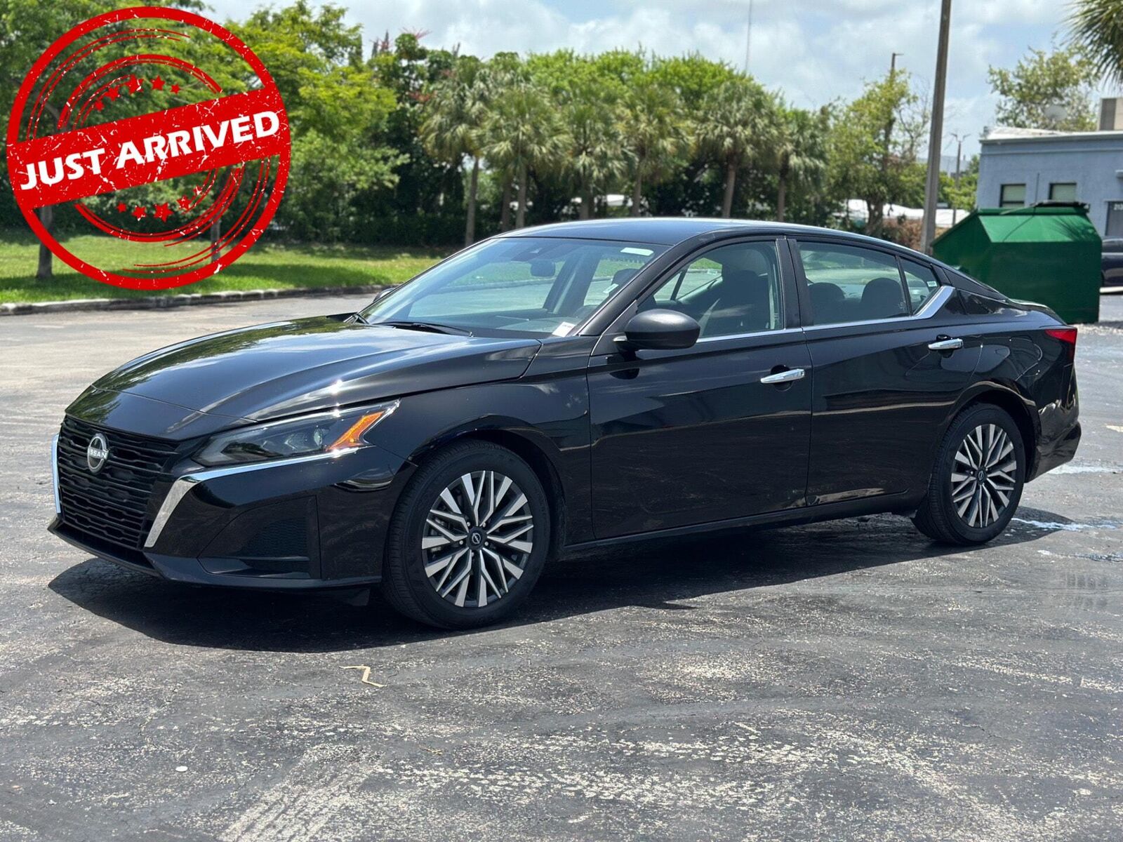 2025 NISSAN Altima