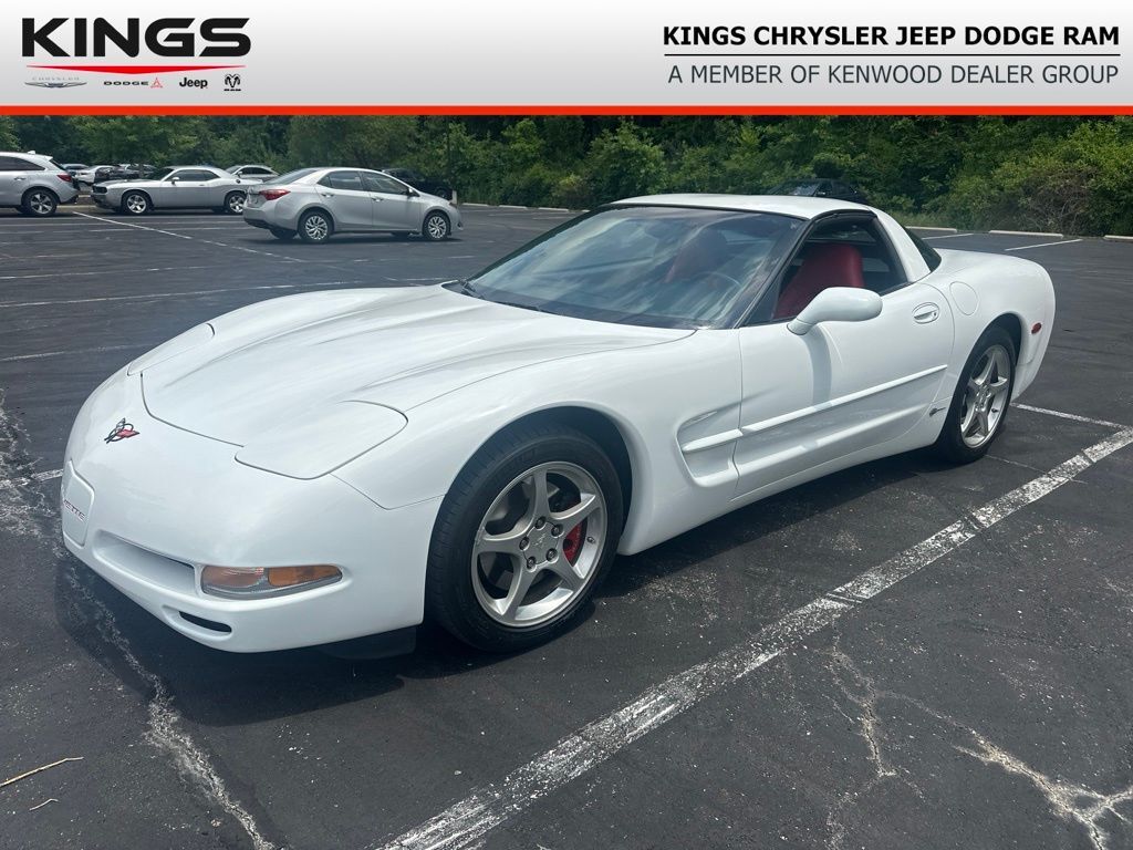 2004 CHEVROLET Corvette