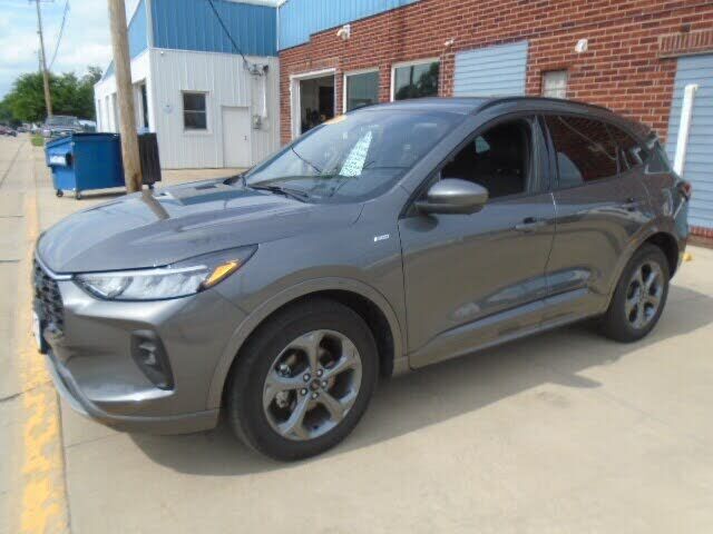 2023 FORD Escape