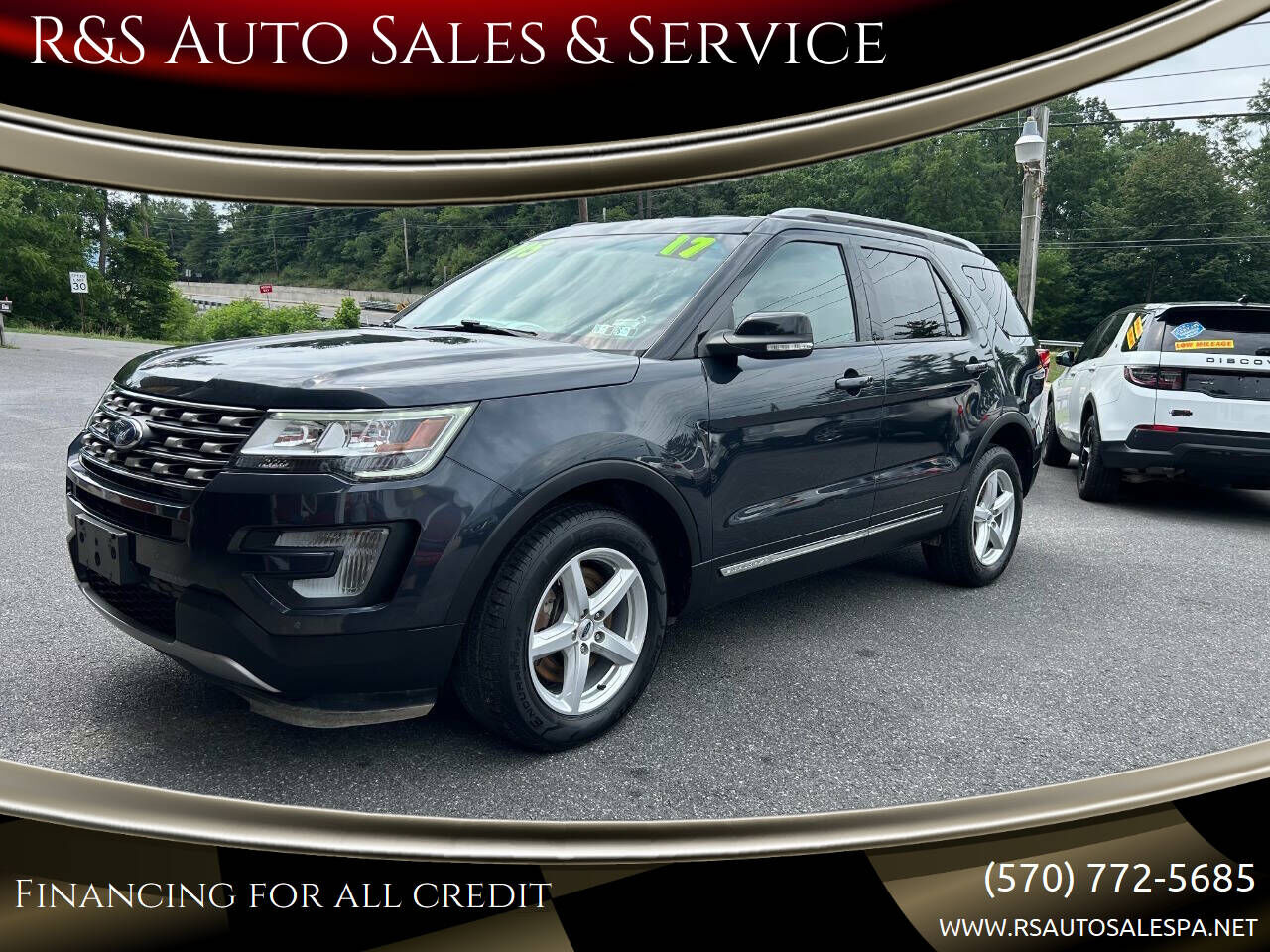 2017 FORD Explorer