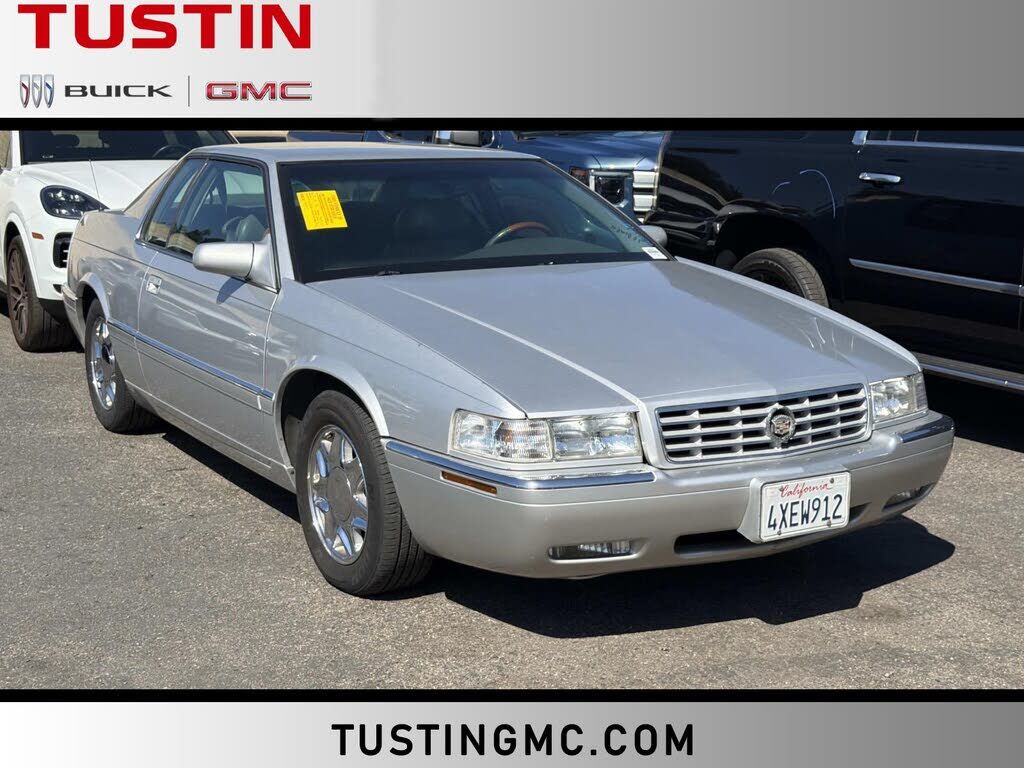 2002 CADILLAC Eldorado