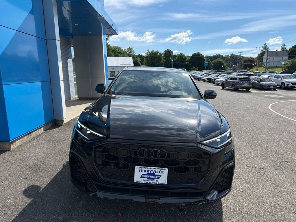 2025 Audi Q8