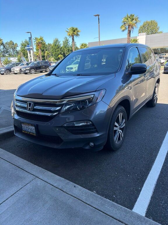 2017 HONDA Pilot