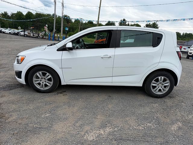 2016 CHEVROLET Sonic