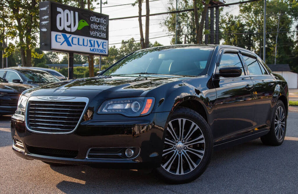 2014 CHRYSLER 300