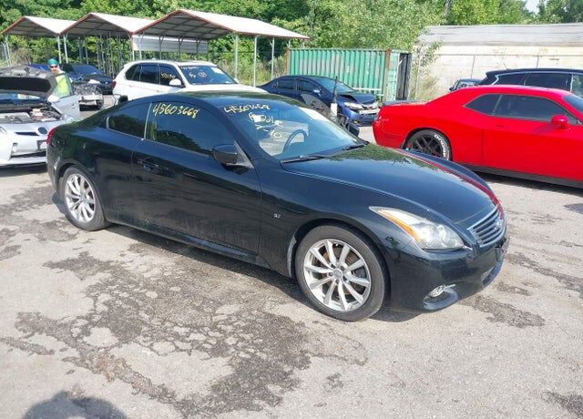 2015 INFINITI Q60