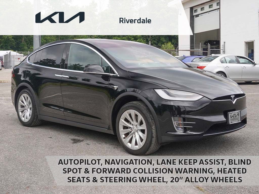 2021 TESLA Model X