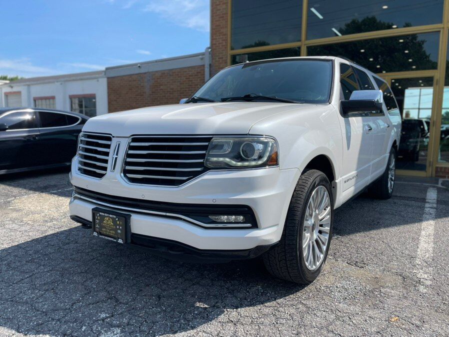 2017 LINCOLN Navigator L
