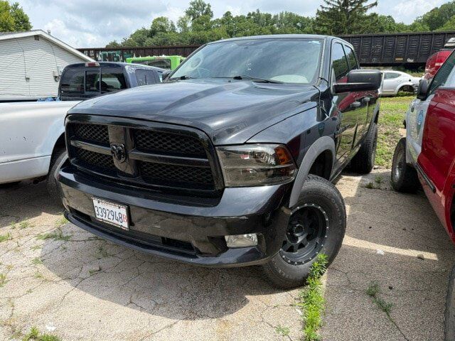 2012 DODGE Ram