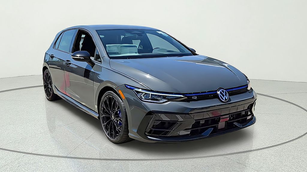 2026 VOLKSWAGEN Golf R