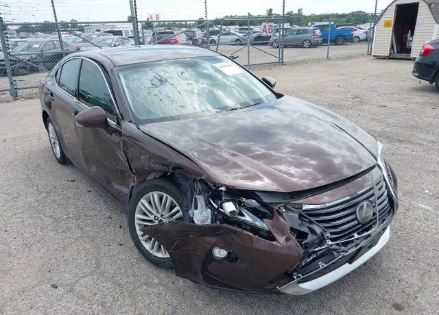 2017 LEXUS ES