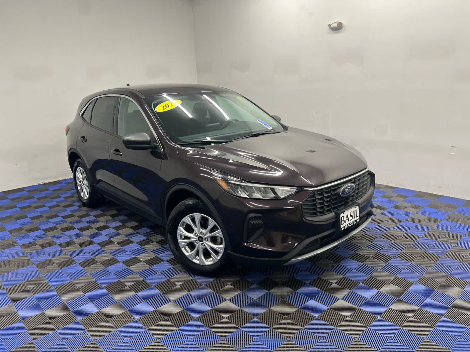 2023 FORD Escape