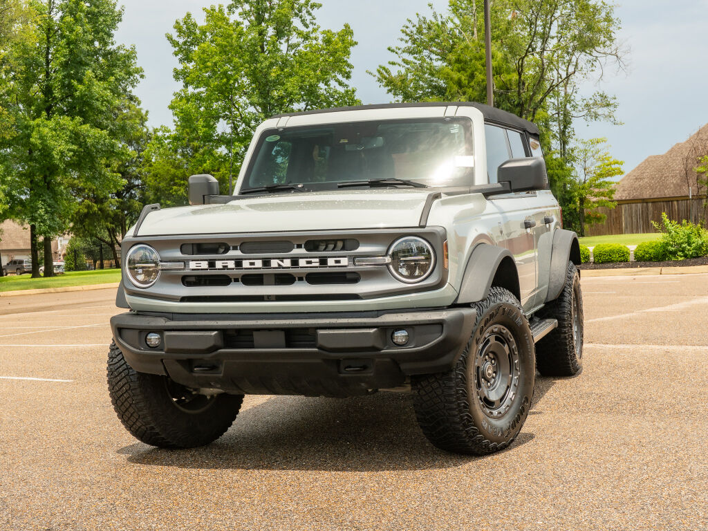 2024 FORD Bronco