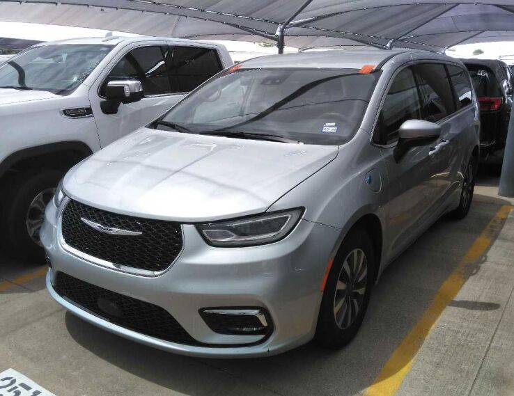 2023 CHRYSLER Pacifica