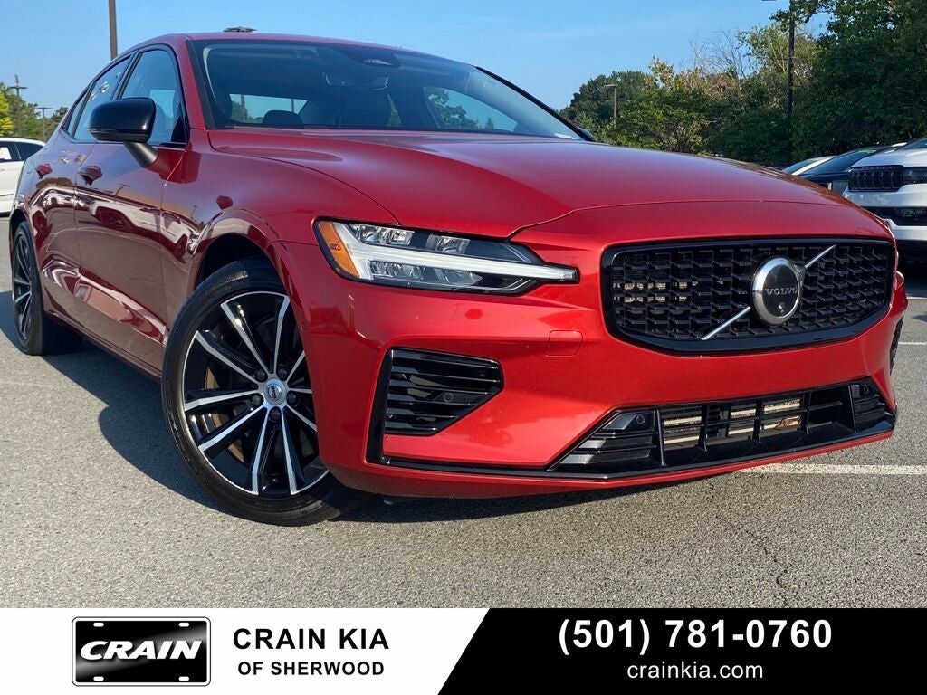 2023 VOLVO S60