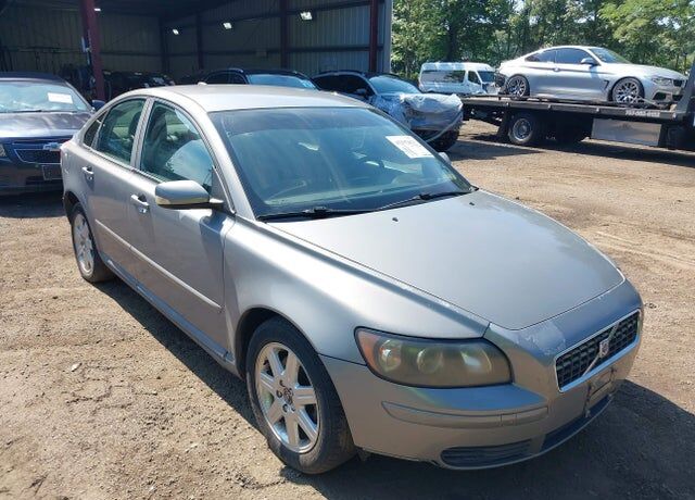 2006 VOLVO S40