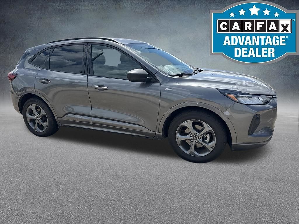 2023 FORD Escape