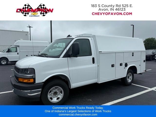2025 CHEVROLET Express