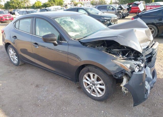 2015 MAZDA Mazda3