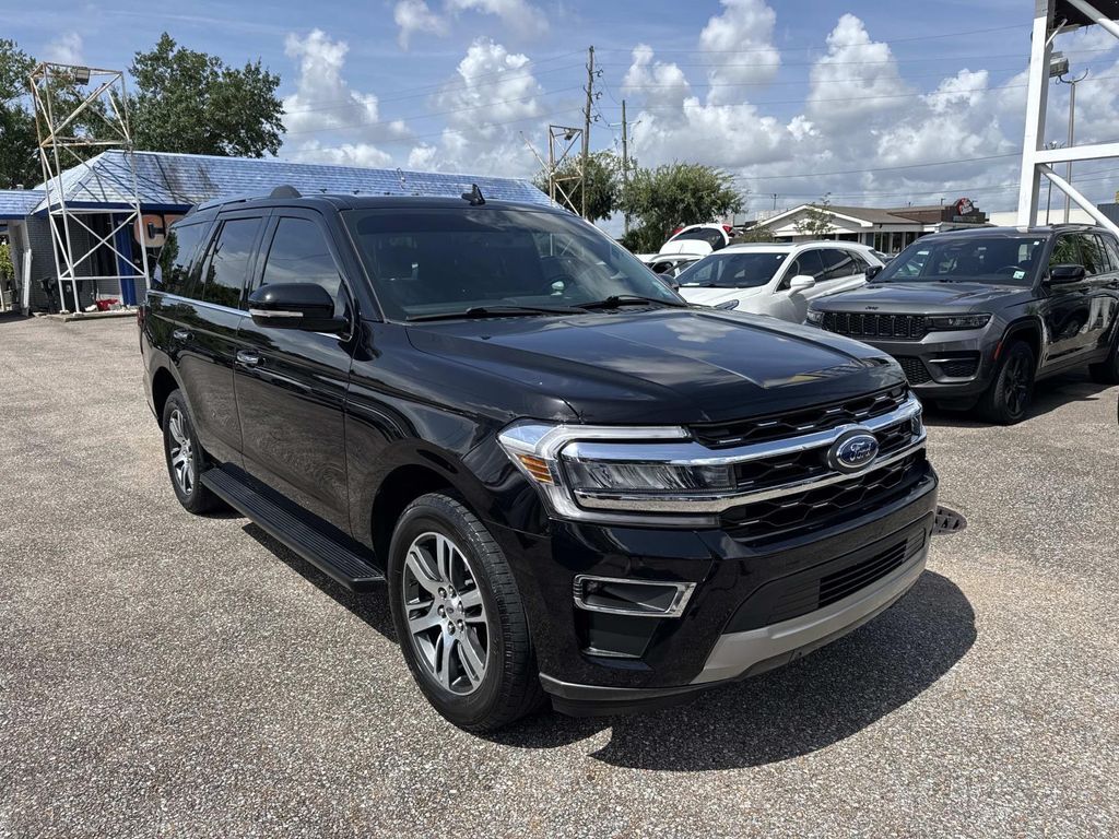 2024 FORD Expedition