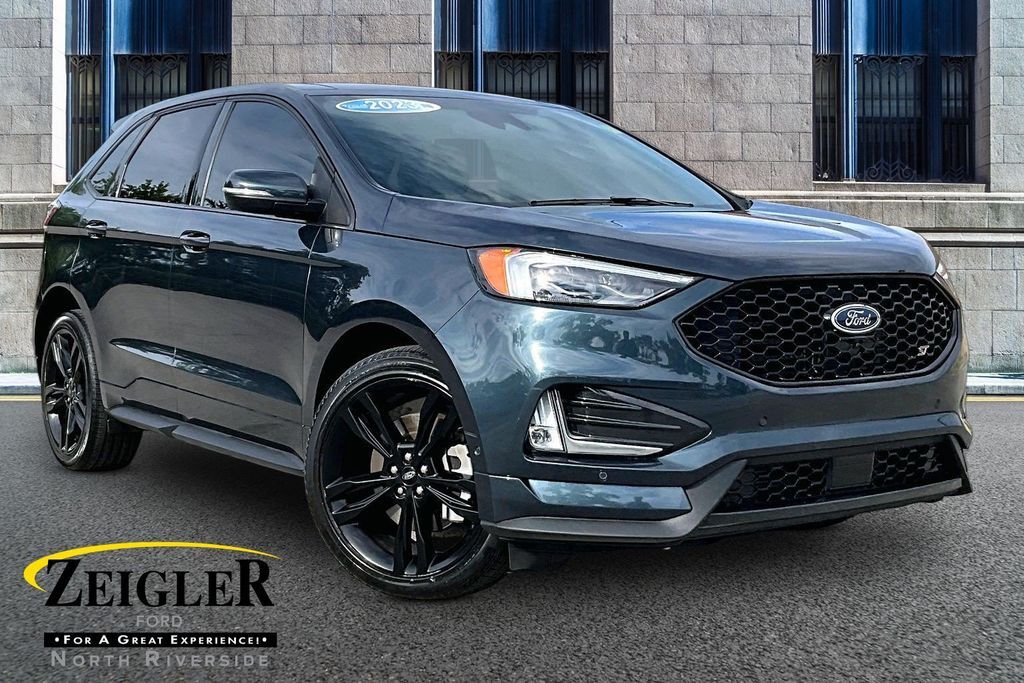 2023 FORD Edge