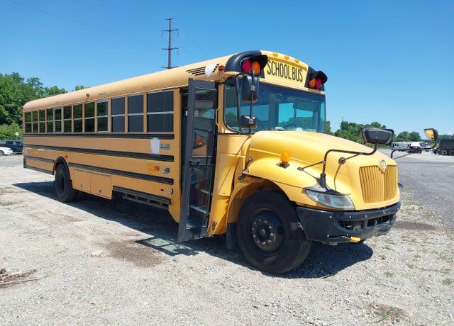 2012 IC BUS PB105